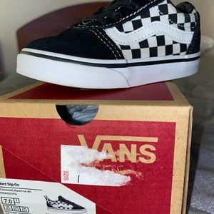 Ward Slip-On Vans
